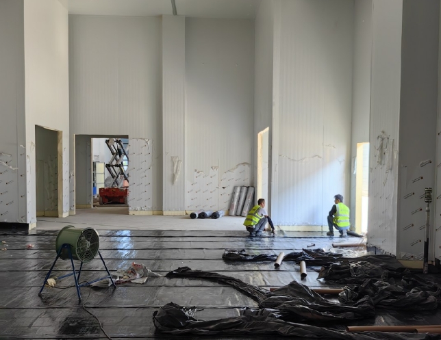 小型冷庫化霜怎么調(diào)？熱氣融霜與智能控制全解析